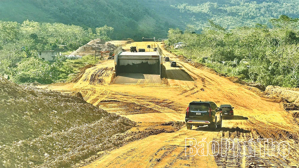 Xuân về trên những công trình trọng điểm