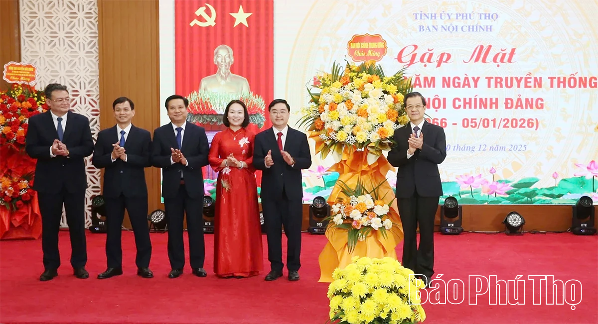 Gặp mặt kỷ niệm 60 năm Ngày truyền thống ngành Nội chính Đảng