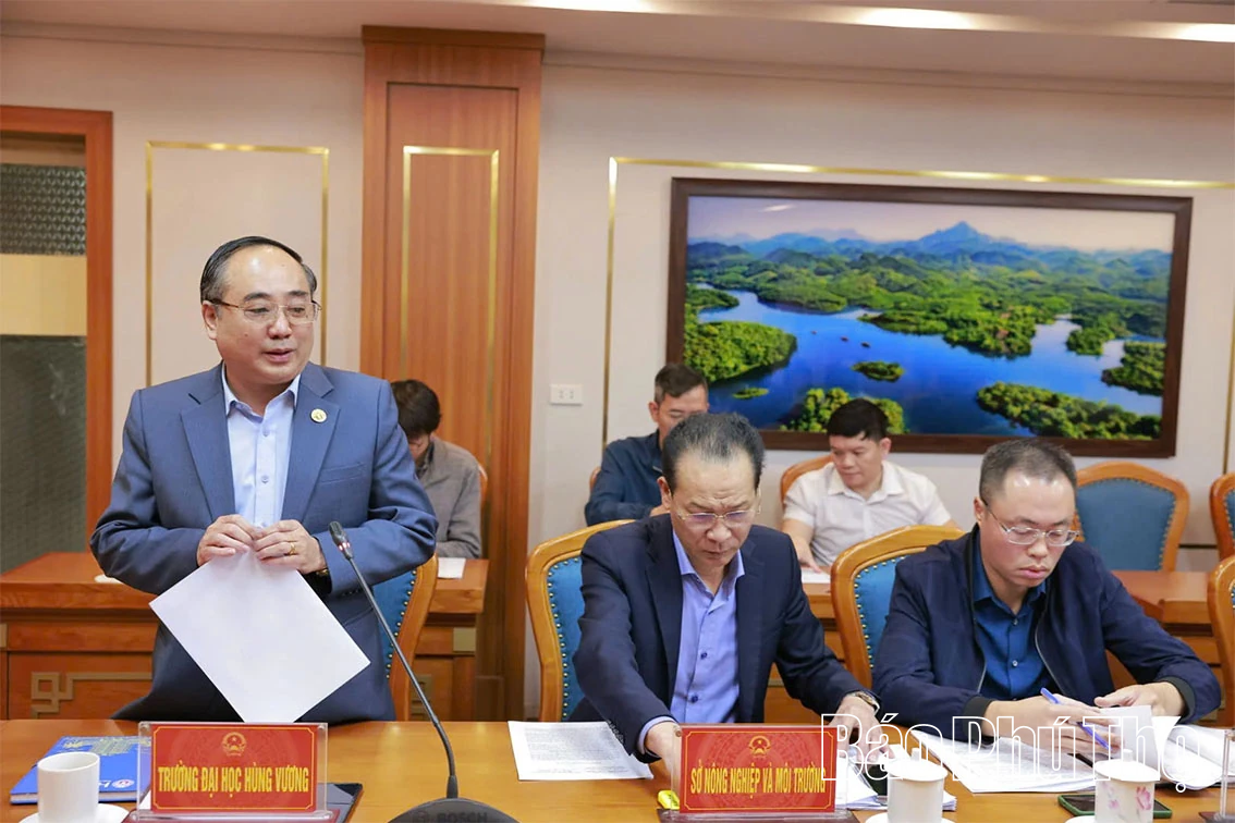 Phó Chủ tịch UBND tỉnh Nguyễn Khắc Hiếu làm việc với Sở Giáo dục và Đào tạo và Trường Đại học Hùng Vương