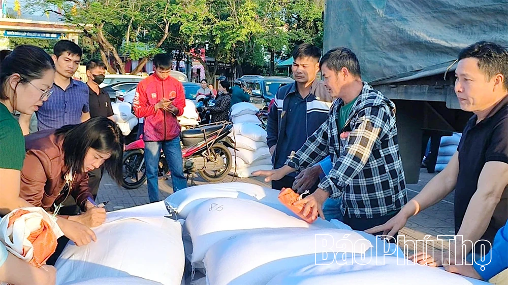 Nâng mức hỗ trợ cho học sinh vùng khó