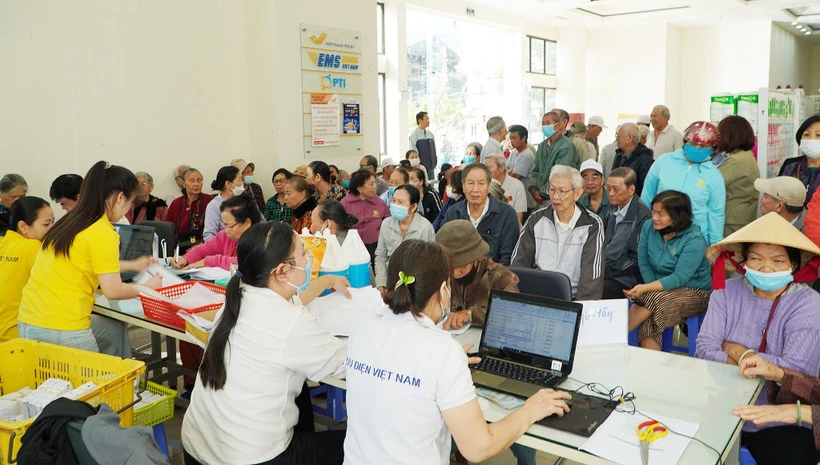 Chi trả gộp 2 tháng lương hưu, trợ cấp bảo hiểm xã hội vào tháng 2/2026