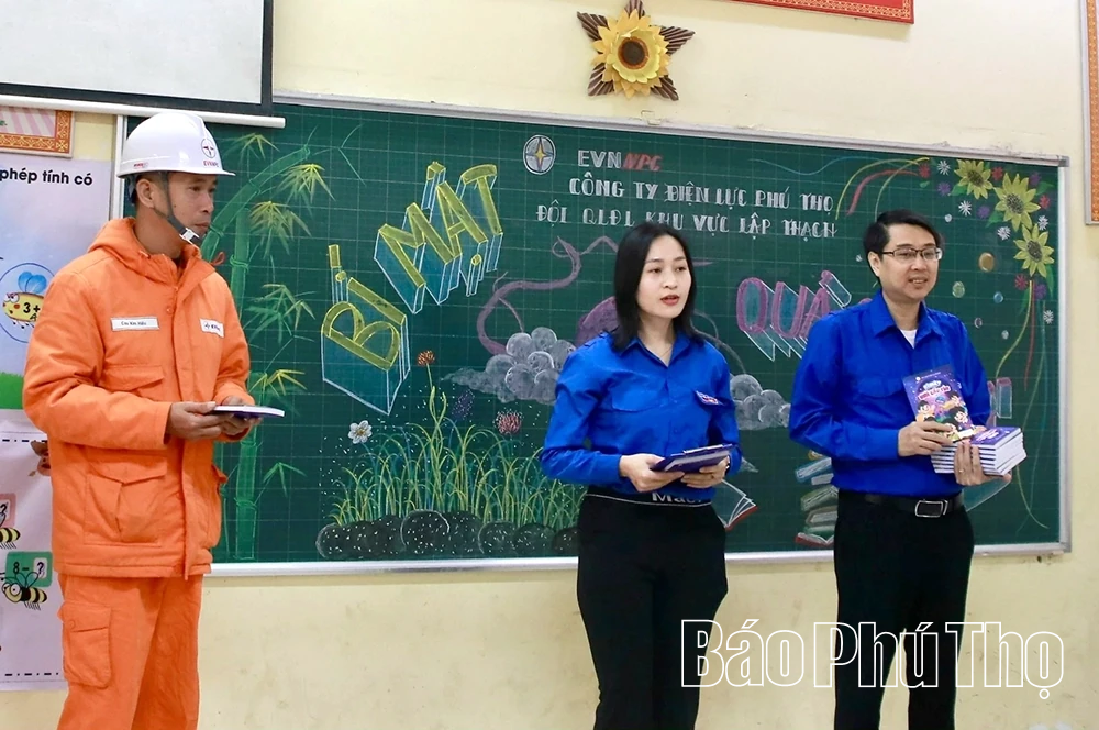 Nâng cao ý thức sử dụng điện cho học sinh