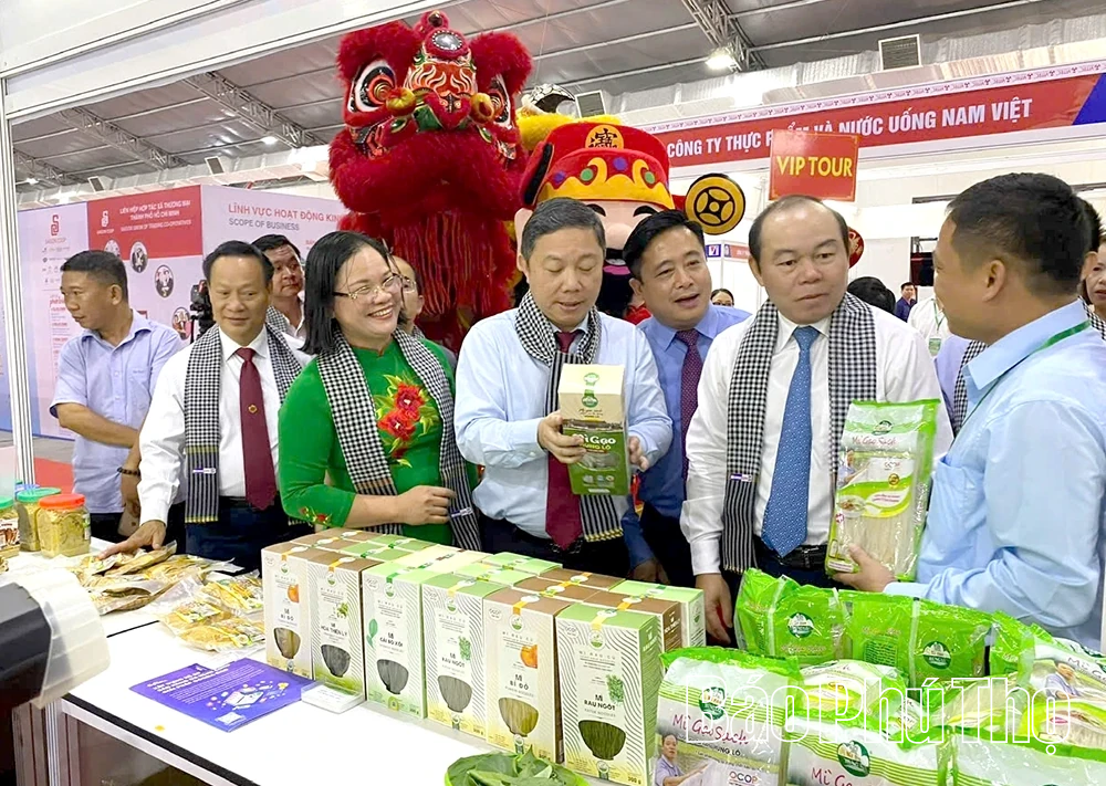 Mì gạo sạch - sinh ra từ làng