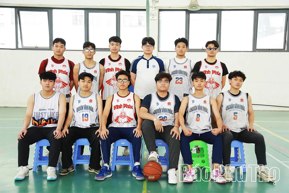 Từ sân chơi văn nghệ, thể thao đến giáo dục toàn diện học sinh