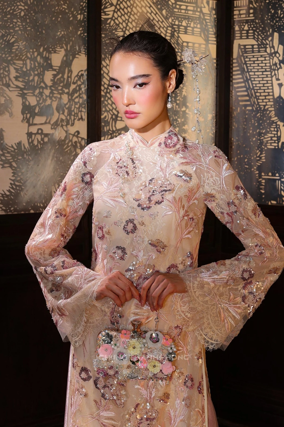 9 kiểu áo dài hot dịp Tết 2026