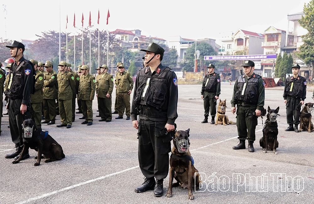 Diễn tập phương án đảm bảo an ninh trật tự Đại hội XIV của Đảng