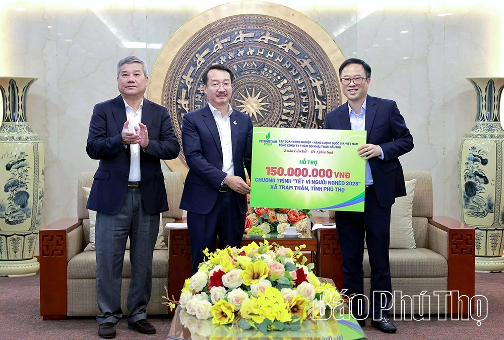 Petrovietnam hỗ trợ trên 1,7 tỷ đồng thực hiện các hoạt động chăm lo Tết cho người nghèo
