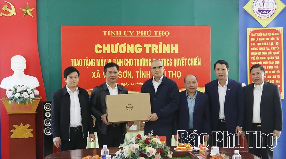 Bí thư Tỉnh ủy Phạm Đại Dương làm việc với các xã Tân Lạc, Toàn Thắng, Mường Bi, Mường Hoa, Vân Sơn