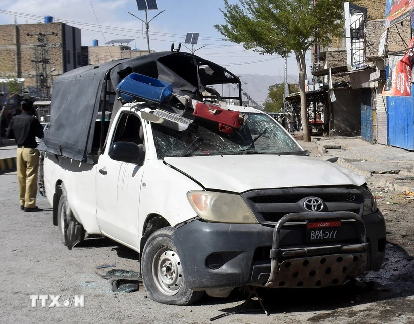 Pakistan: Đánh bom nhằm vào xe cảnh sát, ít nhất 7 người thiệt mạng