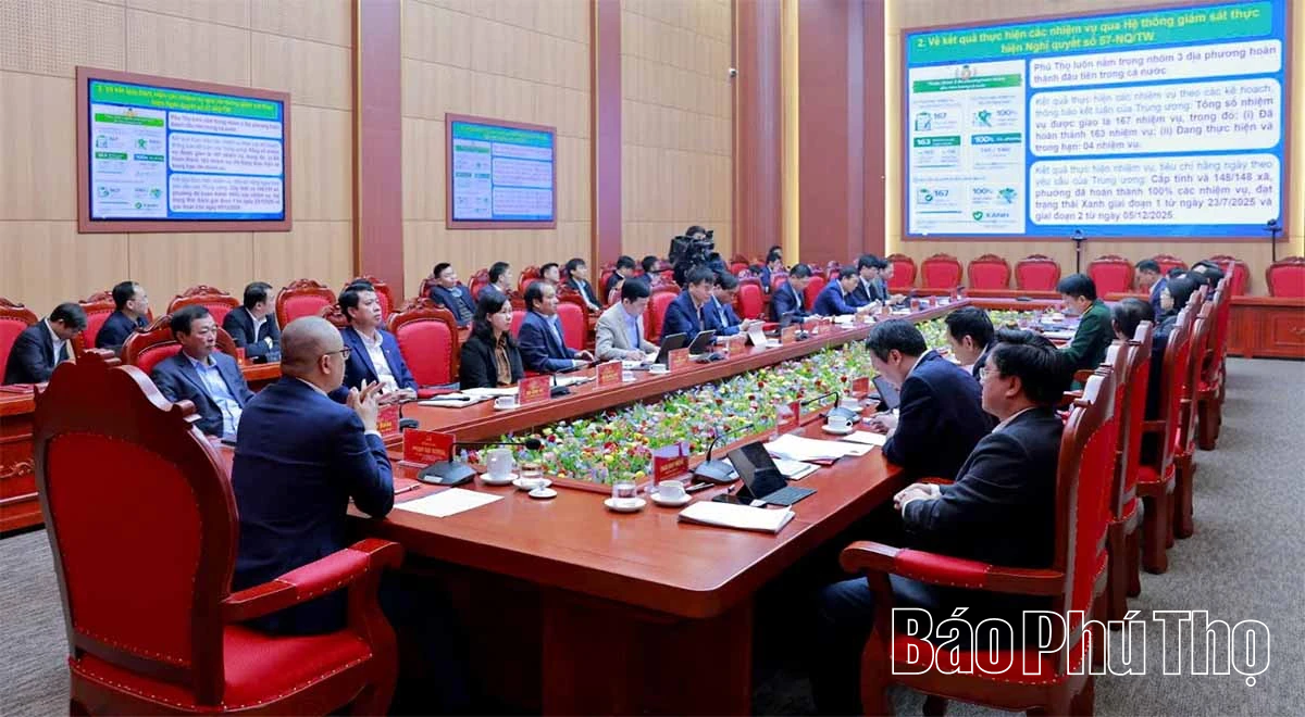 Đẩy mạnh phát triển khoa học, công nghệ, đổi mới sáng tạo và chuyển đổi số tạo động lực phát triển kinh tế - xã hội, phục vụ tốt nhất người dân và doanh nghiệp