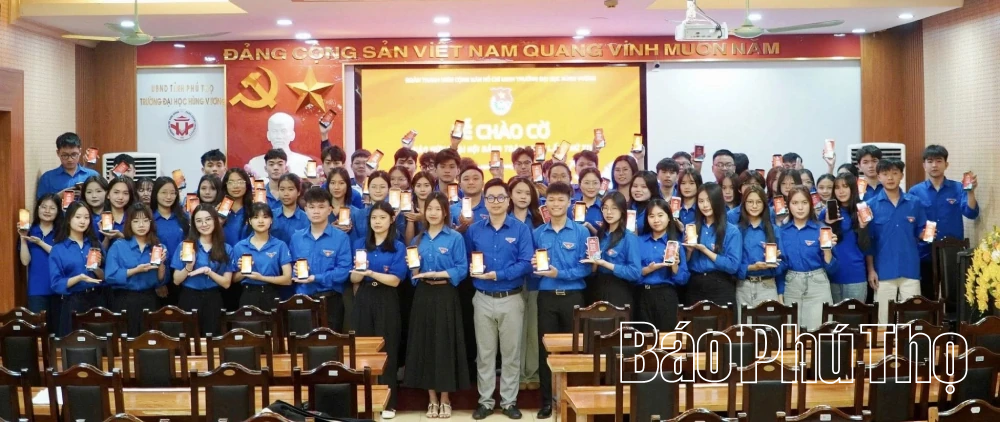 Tuổi trẻ hướng về ngày hội lớn của đất nước