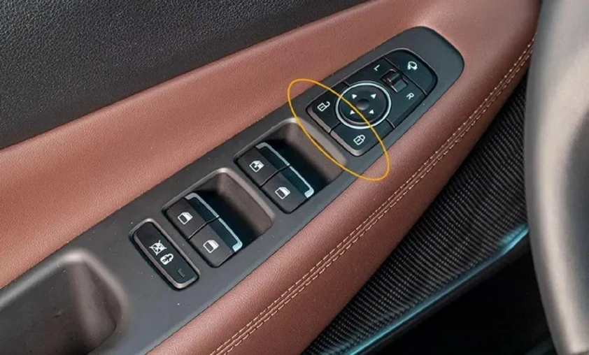 3 tính năng sẵn có trên xe giúp ngăn trẻ vô