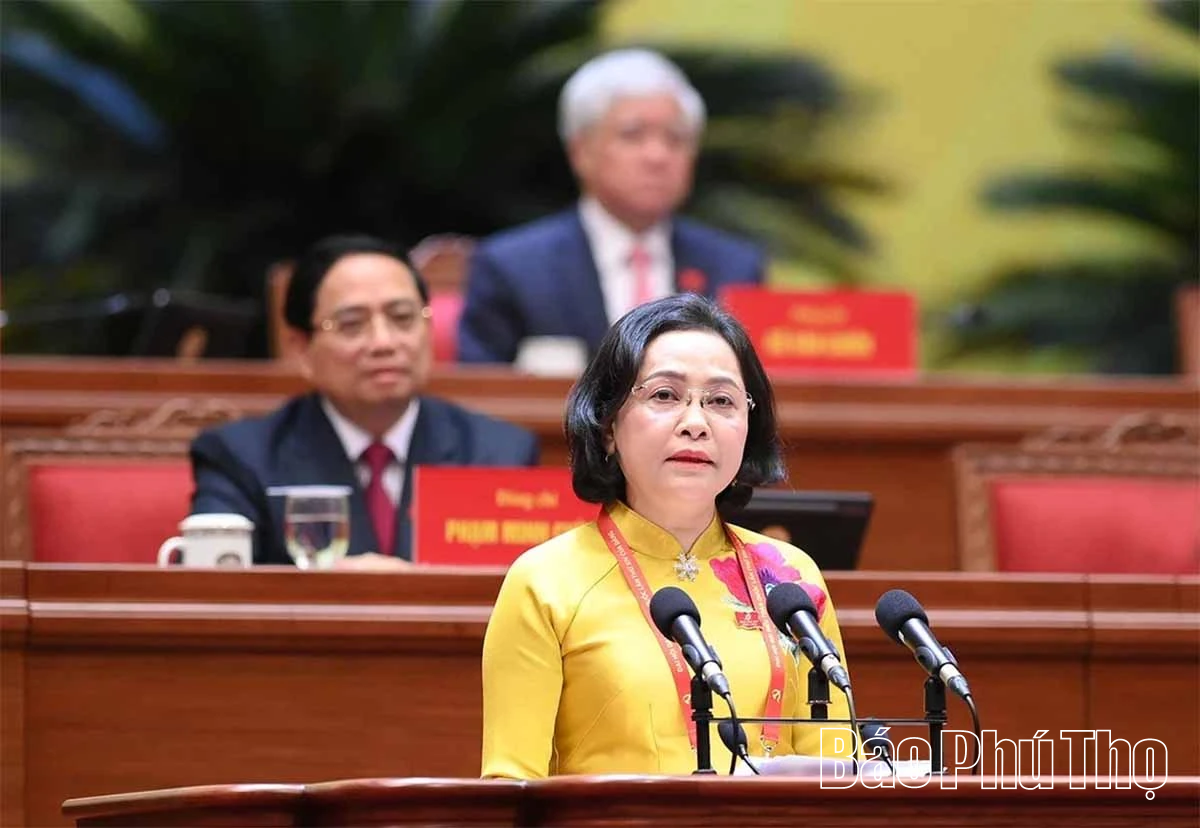 Thảo luận ở hội trường về các Văn kiện Đại hội