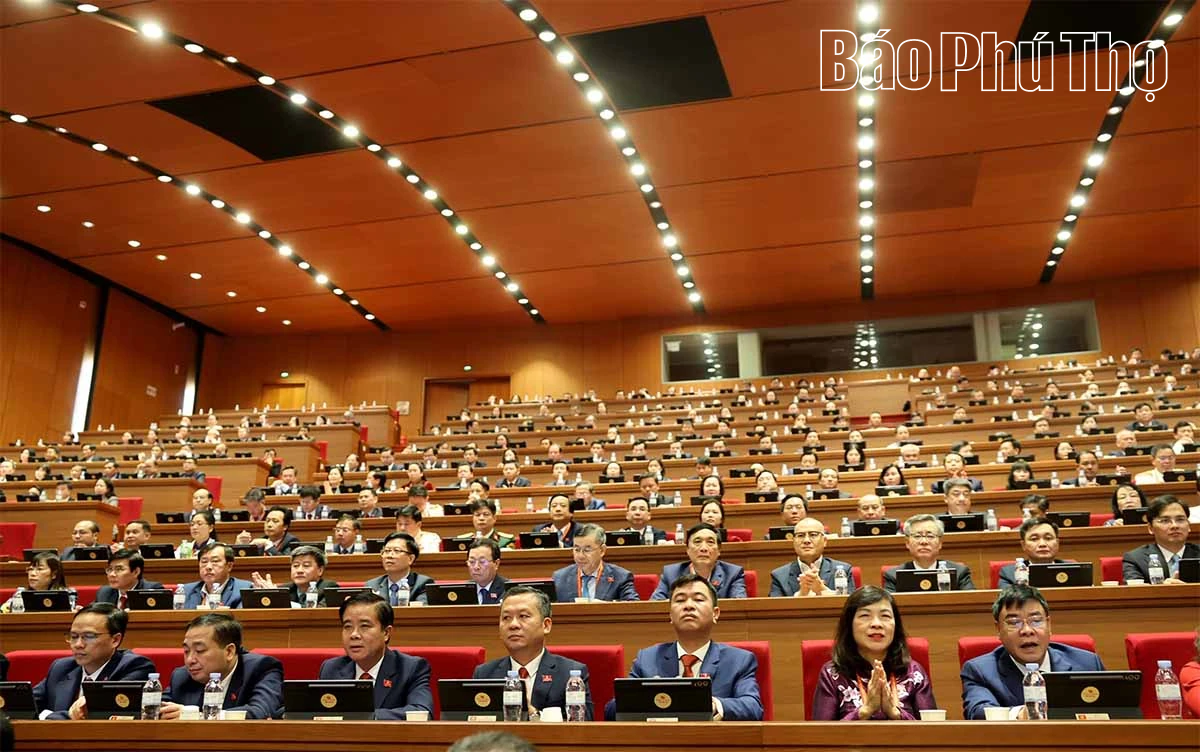 Thảo luận ở hội trường về các Văn kiện Đại hội