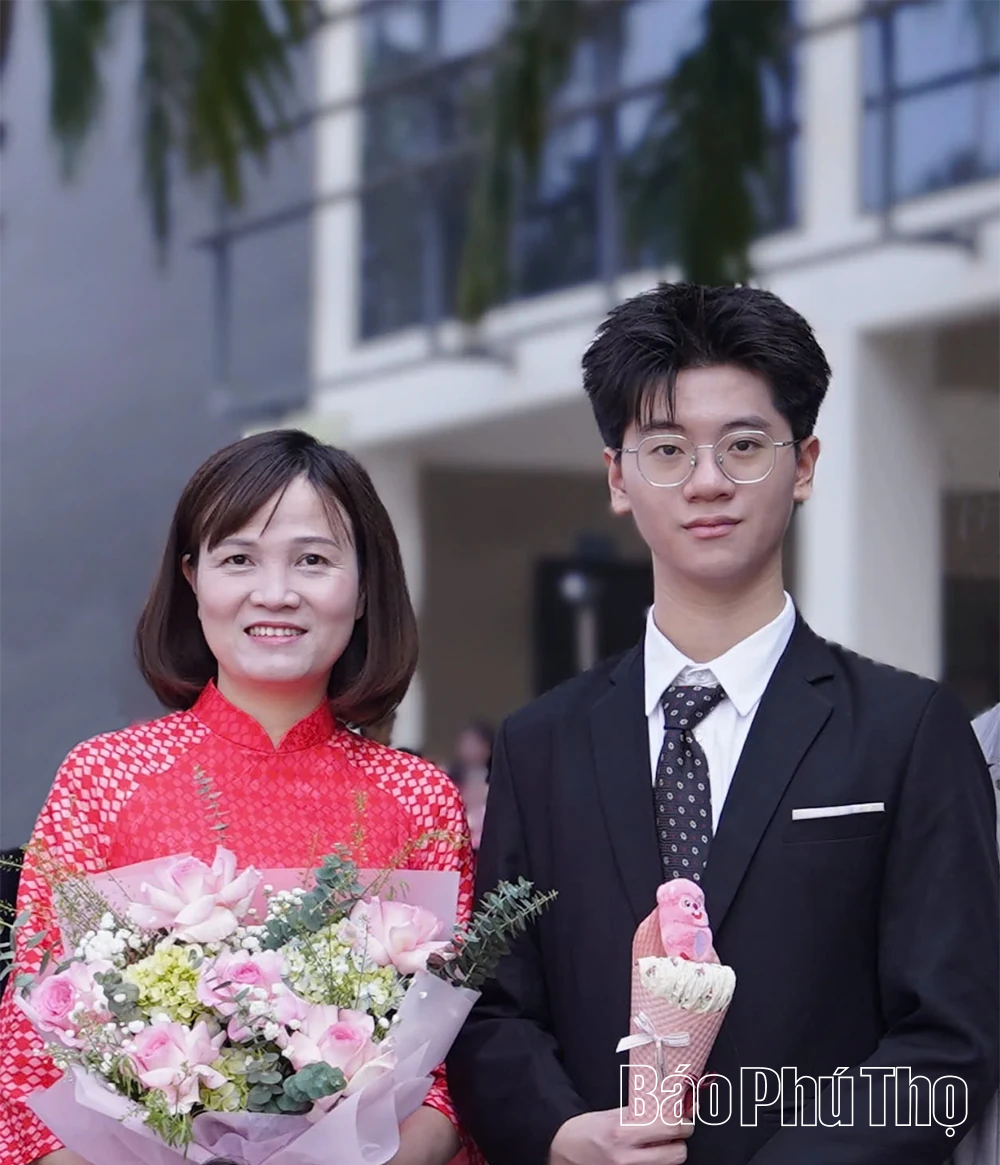 Trường THPT Chuyên Vĩnh Phúc có 2 học sinh đạt thủ khoa kỳ thi học sinh giỏi Quốc gia