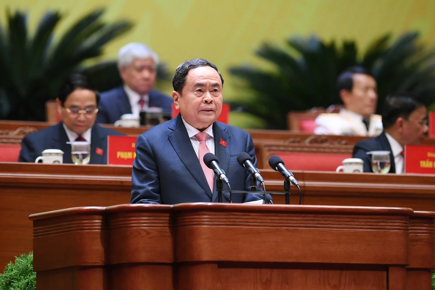 Bộ Chính trị, Ban Bí thư, Ban Chấp hành Trung ương khóa XIV ra mắt Đại hội