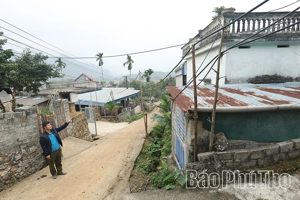 Cấp thiết xây dựng các công trình nước sạch tại xã Dũng Tiến