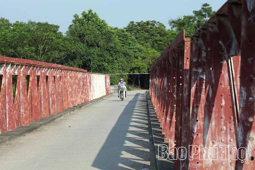 Công trình trăm năm chưa bao giờ ngừng chảy