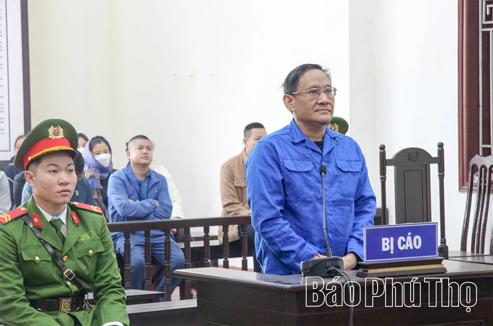 Lĩnh án 16 năm tù vì lừa đảo chiếm đoạt hơn 8 tỷ đồng