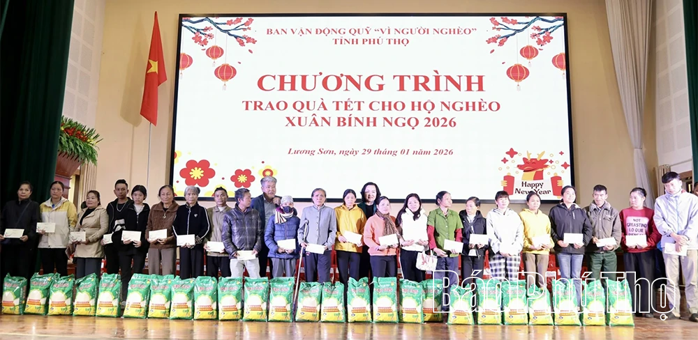 Chương trình “Tết vì người nghèo - Xuân yêu thương” tại xã Lương Sơn