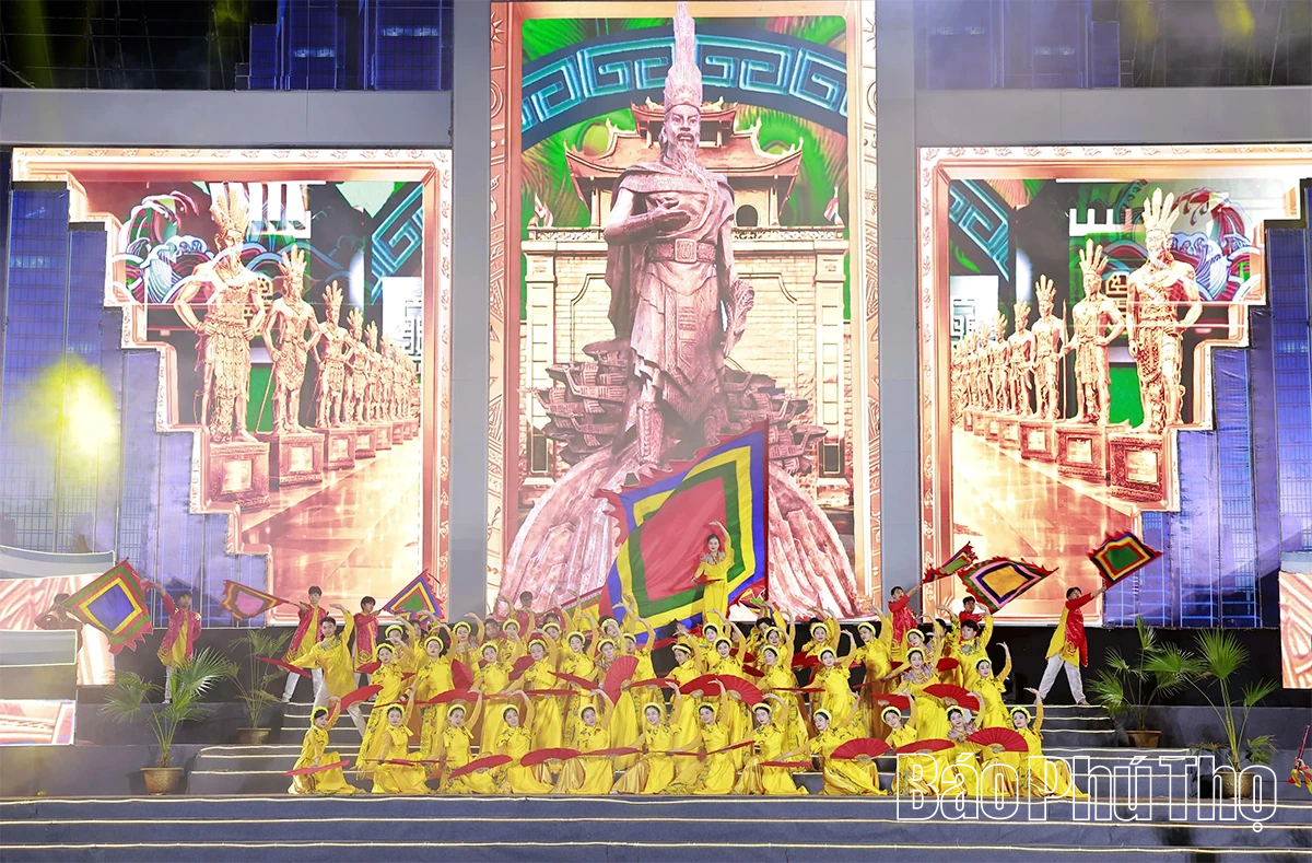 Tổng duyệt Chương trình nghệ thuật chào mừng thành công Đại hội XIV của Đảng, mừng Đảng, mừng Xuân