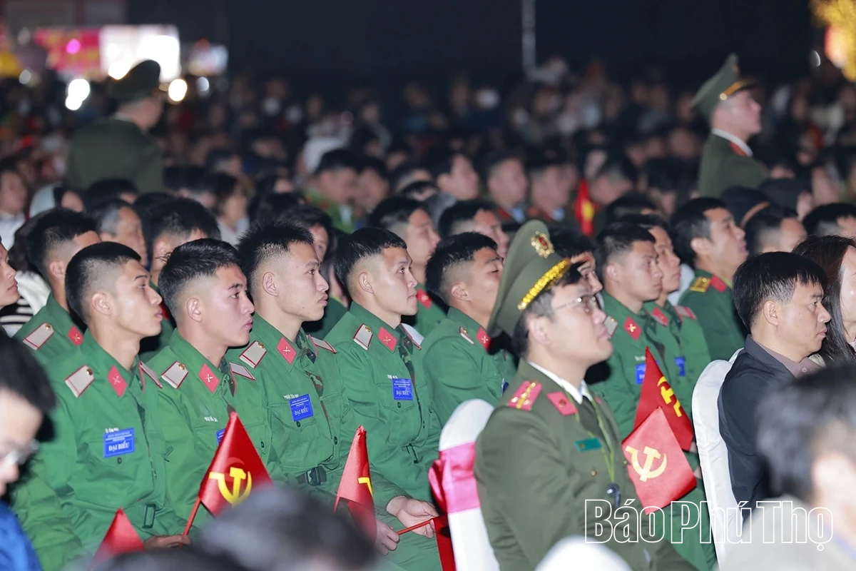 Chương trình nghệ thuật Đất Tổ linh thiêng - Khát vọng hùng cường”