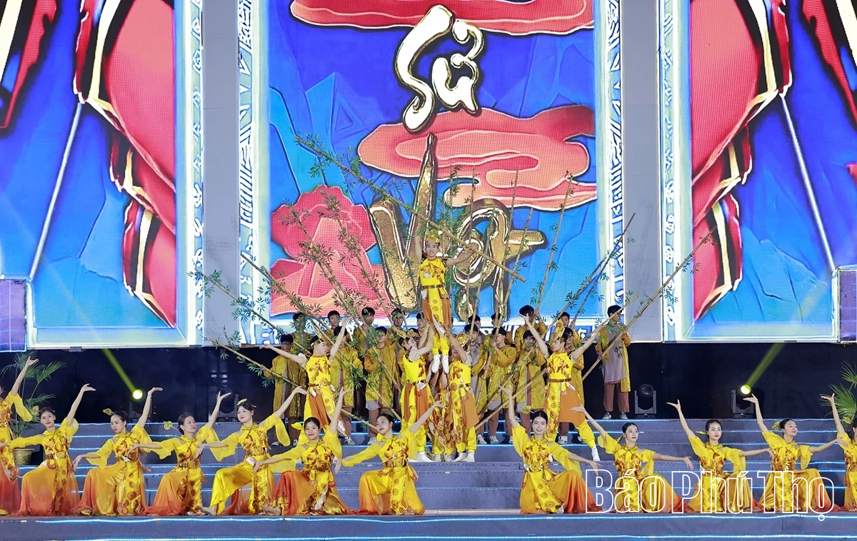 Chương trình nghệ thuật Đất Tổ linh thiêng - Khát vọng hùng cường”