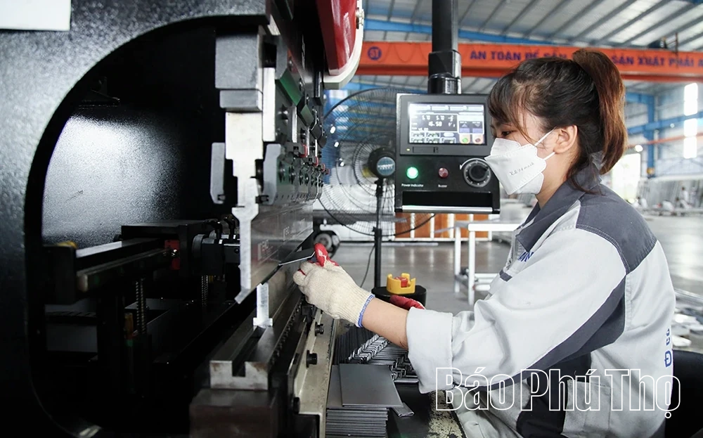 Phú Thọ bứt tốc cải cách, kiến tạo động lực tăng trưởng kinh tế hai con số