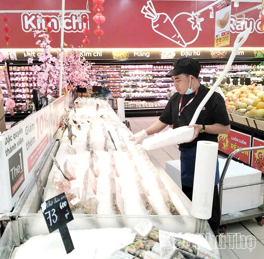 Đáp ứng hàng hóa cho mùa mua sắm dịp Tết