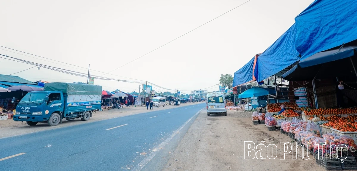 Chợ Bảm - điểm hẹn nông sản ngày Xuân