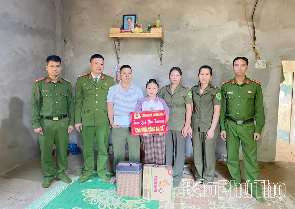 Lan tỏa Chương trình “Con nuôi Công an xã”