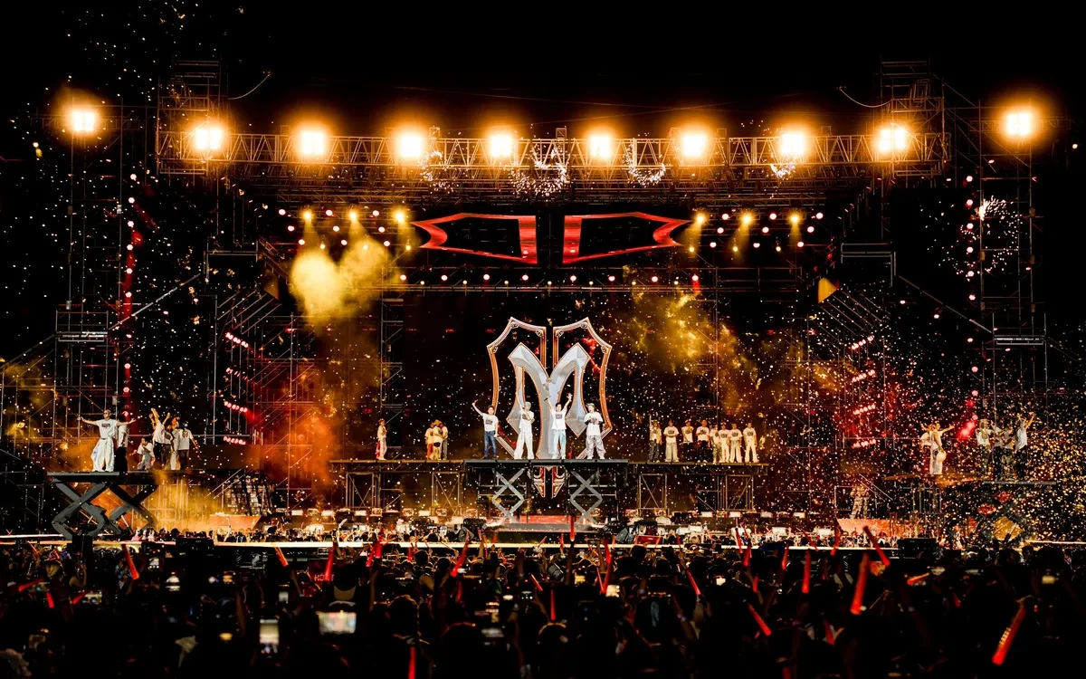 Anh trai vượt ngàn chông gai tiếp tục tổ chức concert