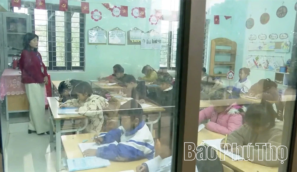 “Lửa ấm” học đường giữa những ngày đông