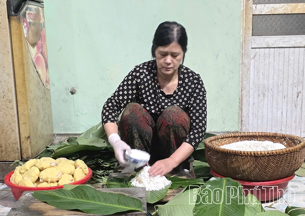 Xanh mướt hồn quê trong chiếc bánh chưng ngày Tết