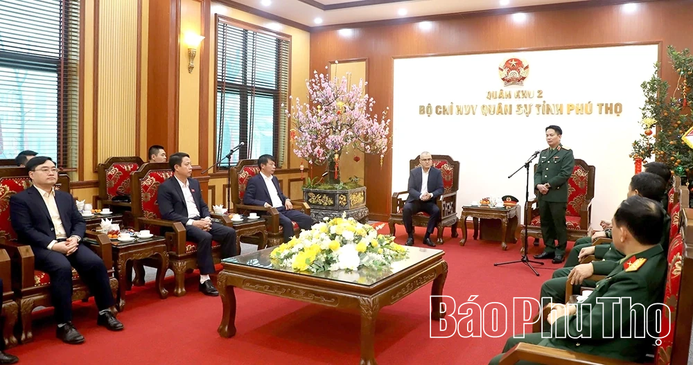 Bí thư Tỉnh ủy Phạm Đại Dương thăm, chúc Tết cán bộ, chiến sĩ Bộ CHQS tỉnh