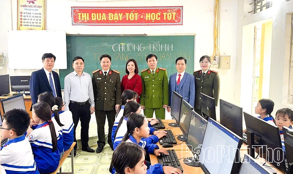 Xuân gắn kết - Tết yêu thương