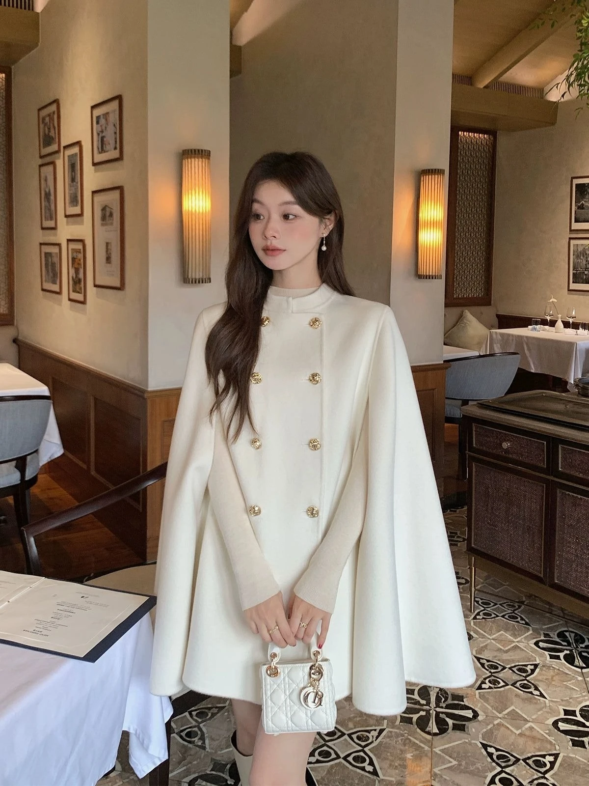 Cách phối đồ đi chơi Tết đơn giản và sang