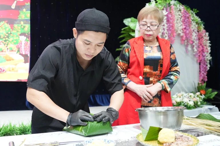 Thơm mùi bánh chưng xanh ở xứ tuyết