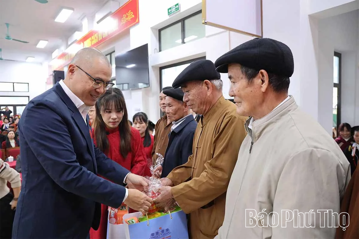 Mang Xuân ấm đến người dân xã Đạo Trù