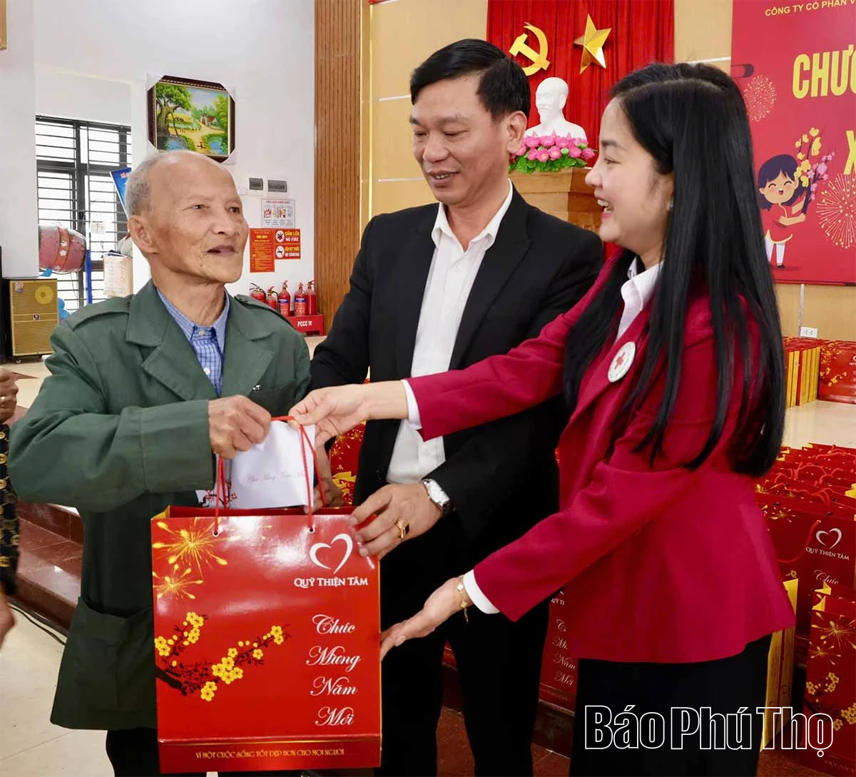 Mang Xuân ấm đến người dân xã Đạo Trù