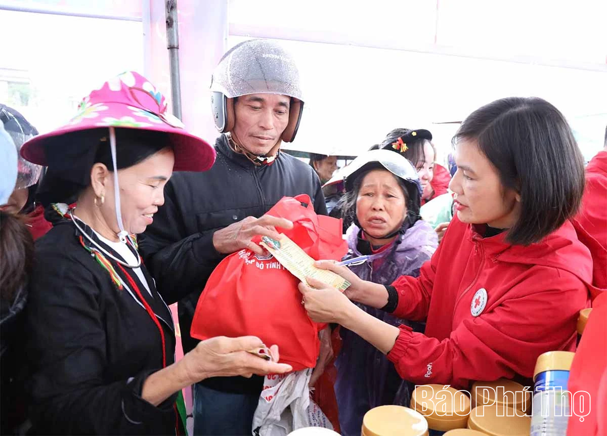 Mang Xuân ấm đến người dân xã Đạo Trù