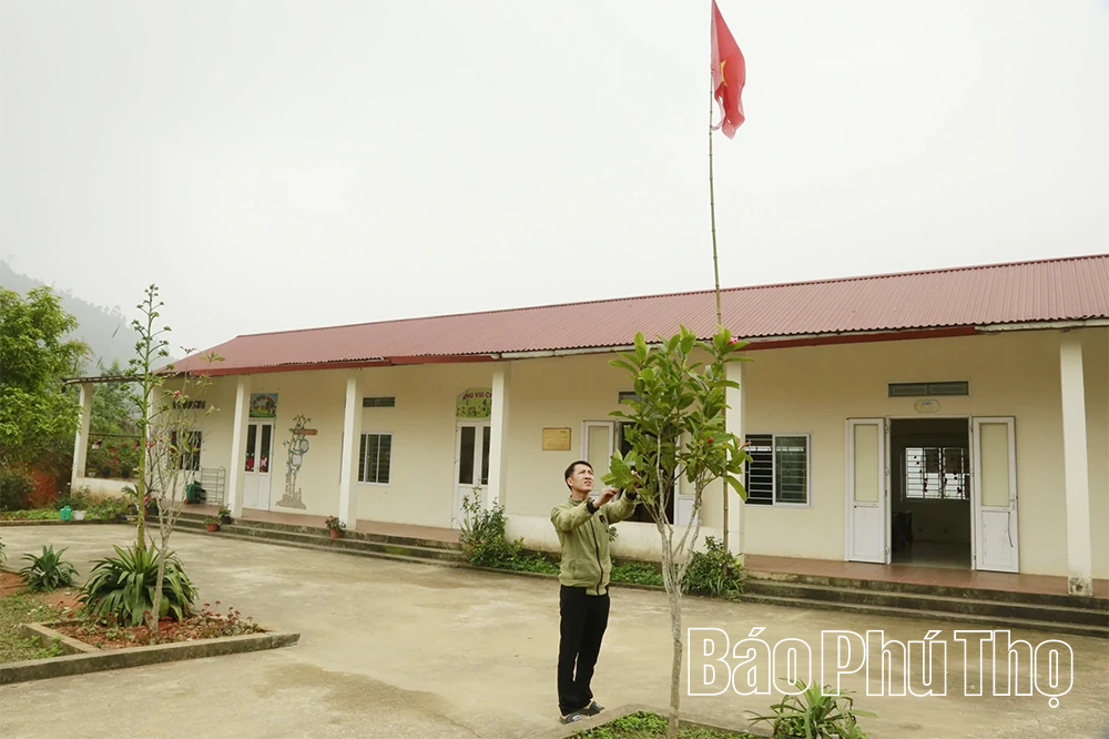 Hồ trên núi