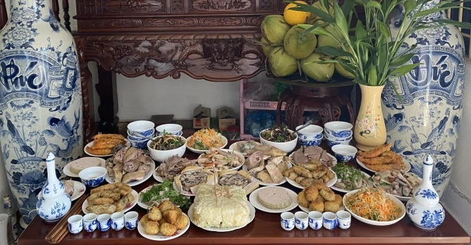 Ăn thả cửa ngày Tết - mồi ngon cho bệnh tật