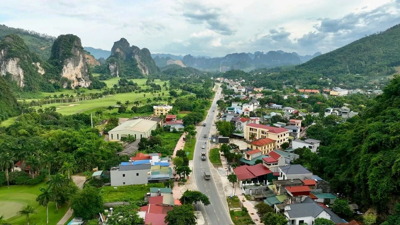 Lương Sơn – từ vùng cửa ngõ đến hạt nhân phát triển phía Nam của tỉnh