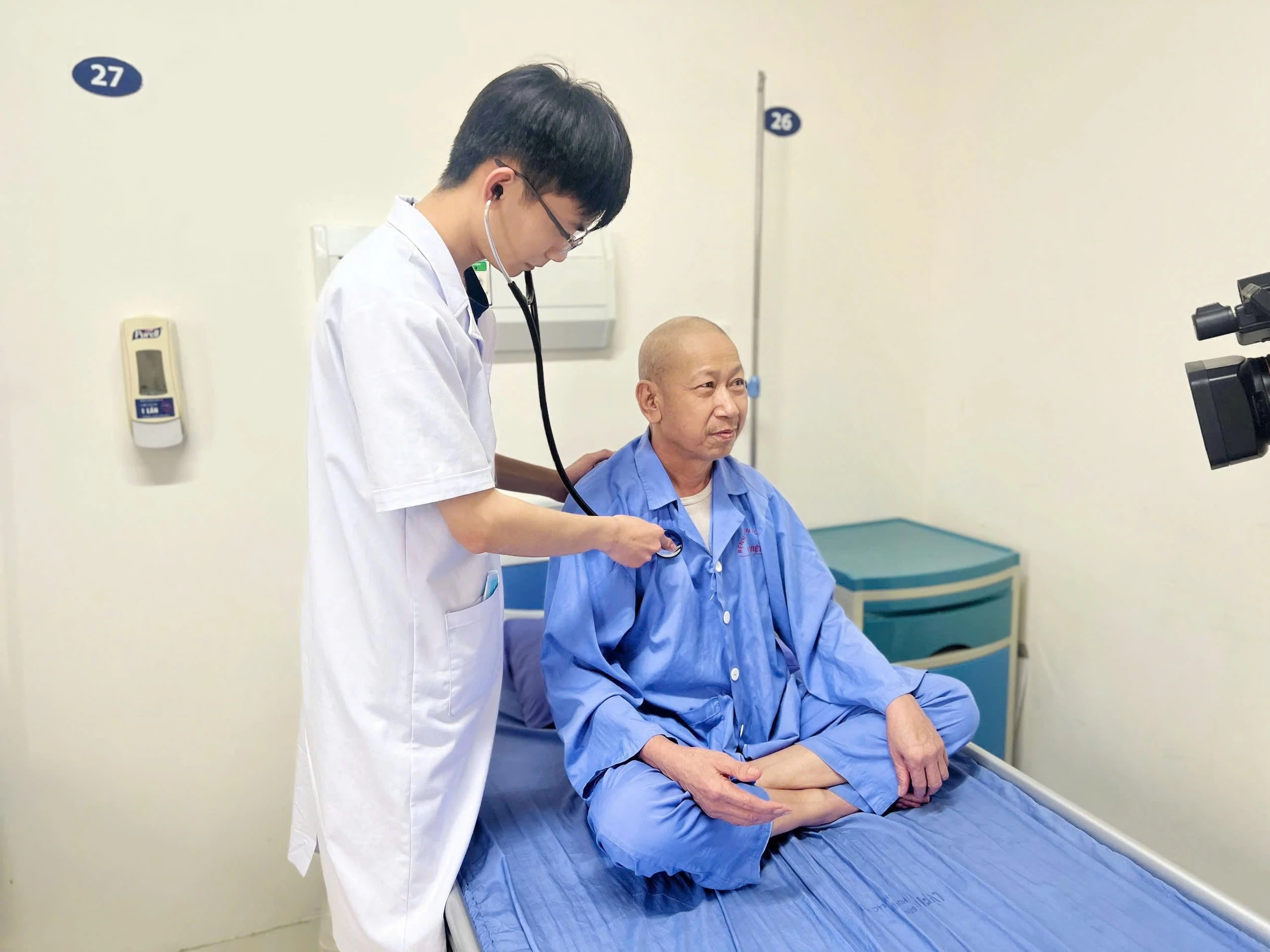 Xạ trị kỹ thuật cao VMAT - chìa khoá giúp bệnh nhân ung thư cải thiện sức khỏe