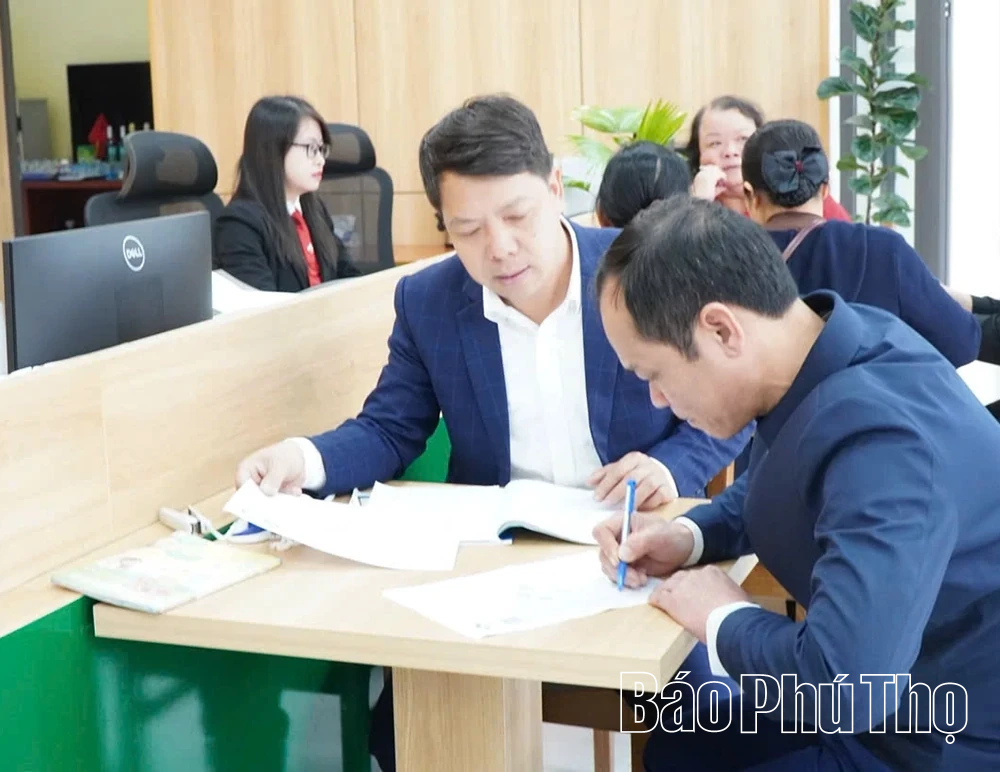 Supe Lâm Thao xuất bán 2000 tấn hàng trong ngày đầu Xuân Bính Ngọ