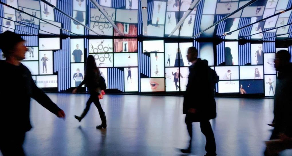 Thế giới ngầm vô hình ở Canada