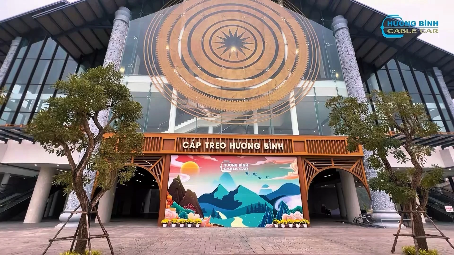 Chùa Hương - Chùa Tiên - Cáp treo Hương Bình nối liền một dải tâm linh