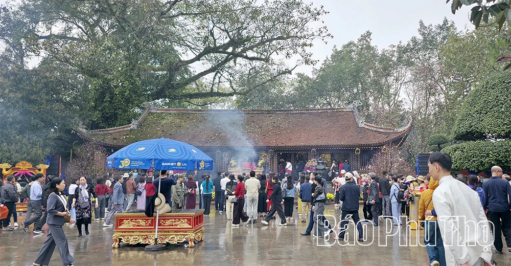 Khai mạc Lễ hội đền Mẫu Âu Cơ năm Bính Ngọ 2026