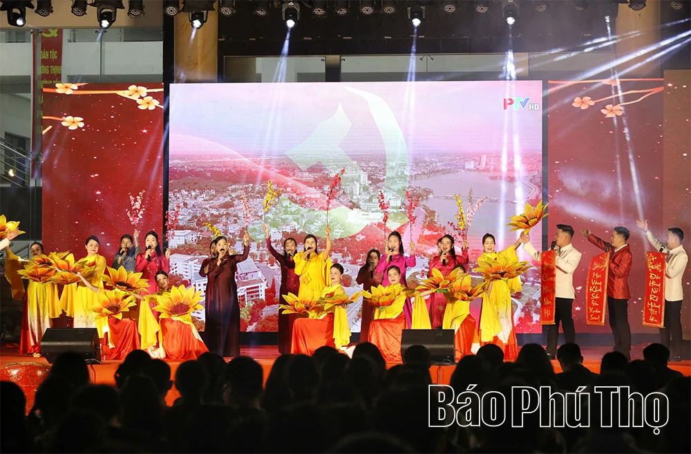 Giao lưu văn nghệ mừng Đảng, mừng Xuân Bính Ngọ 2026 tại phường Hòa Bình